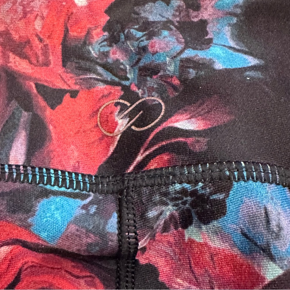 CALIA by Carrie Underwood Rose Garden Essential Floral Ruched Yoga Leggings - Picture 3 of 4
